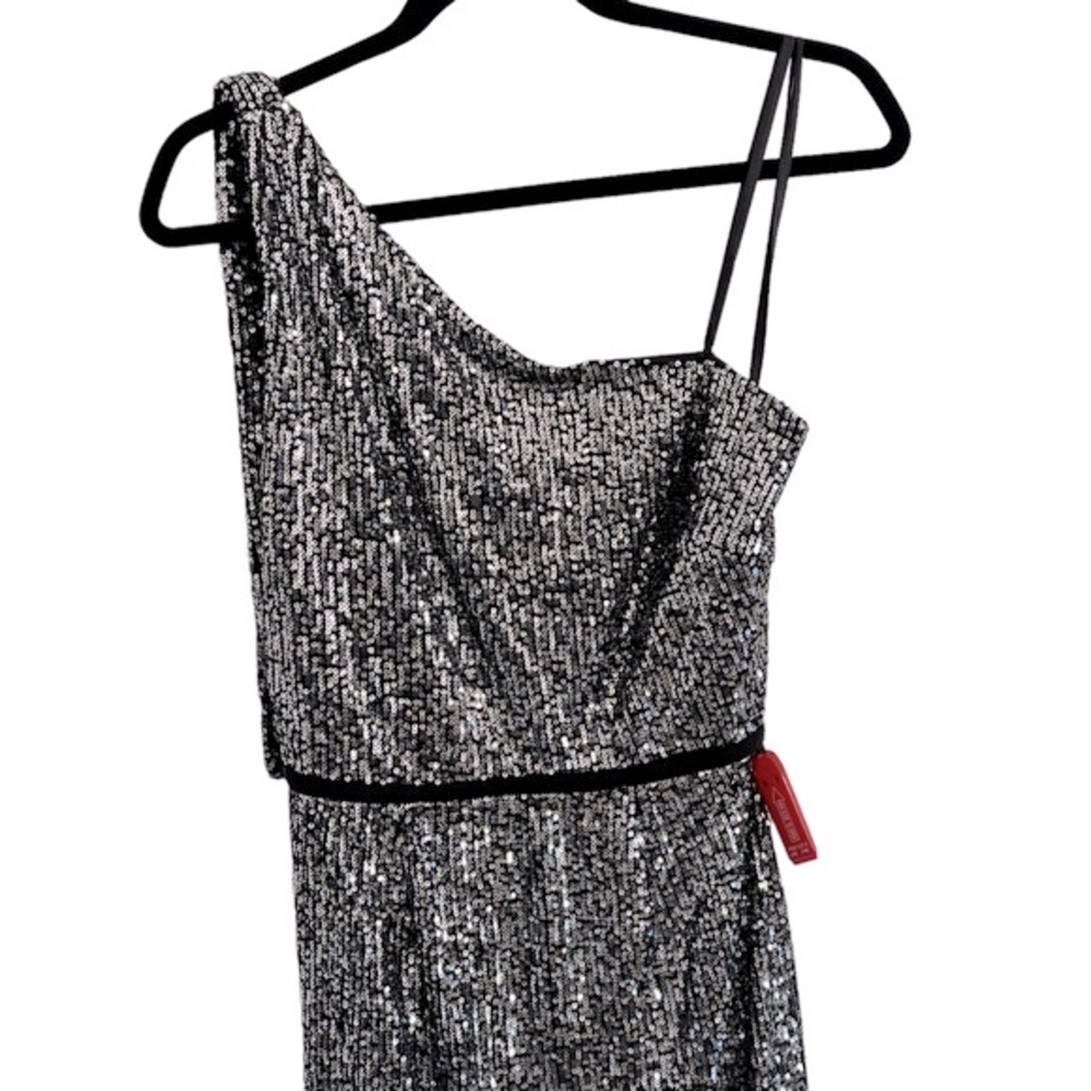 Mac Duggal One-Shoulder Silver Sequin Cocktail Dress - Picture 7 of 10